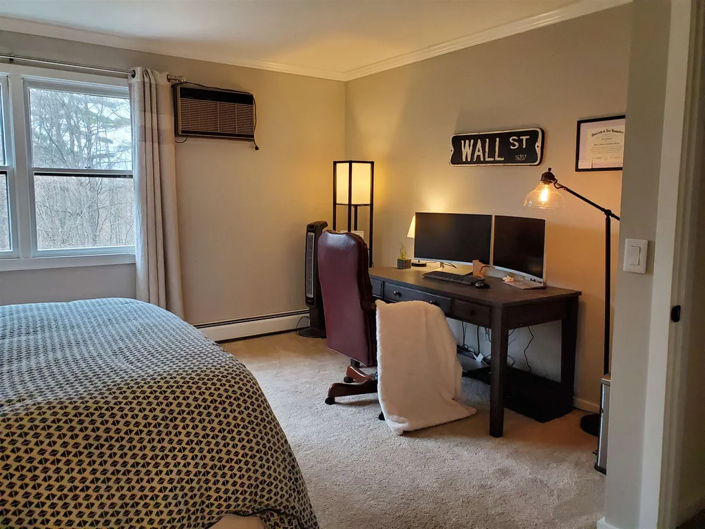 27 Pleasant Street Lebanon NH 03784