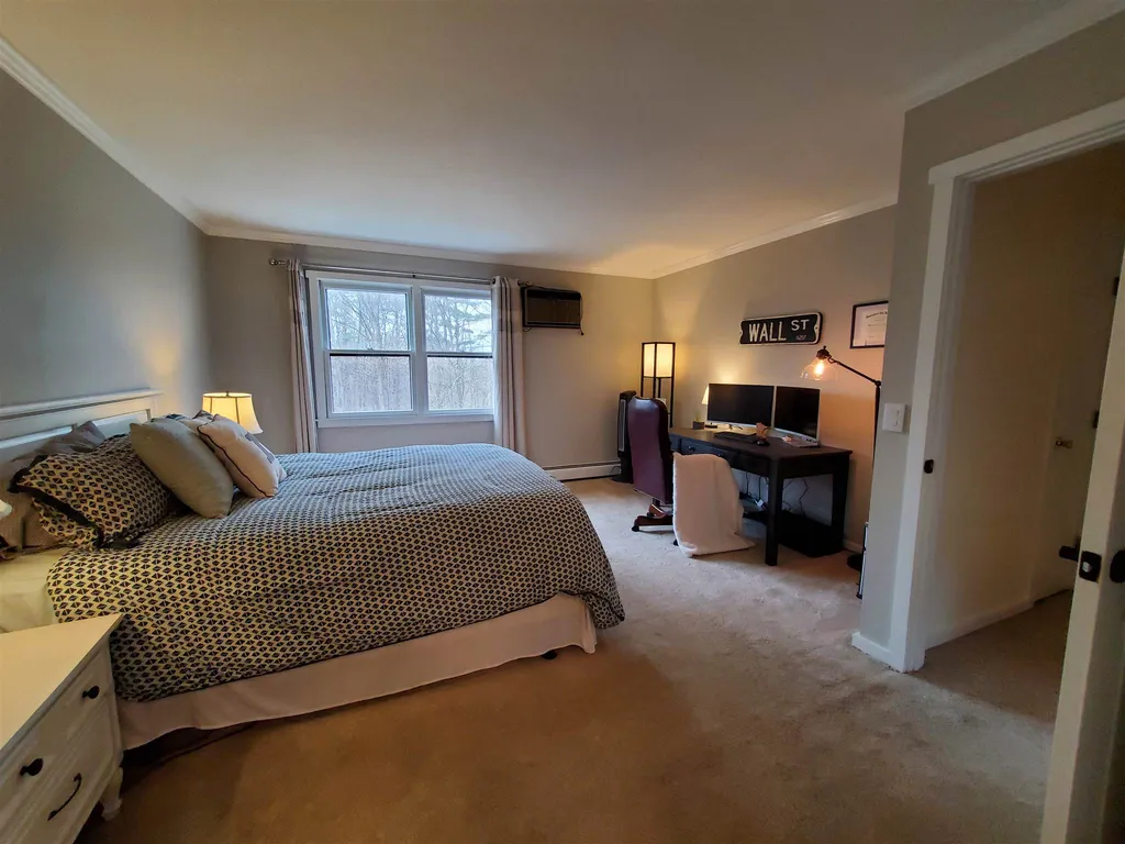 27 Pleasant Street Lebanon NH 03784