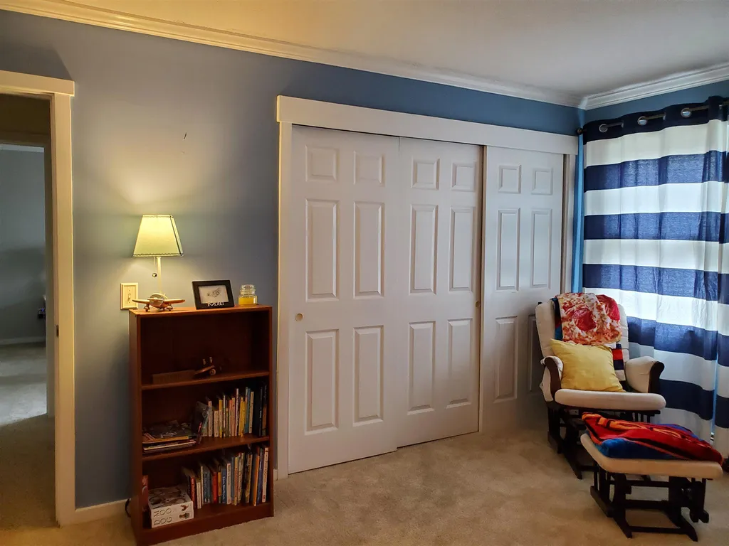 27 Pleasant Street Lebanon NH 03784