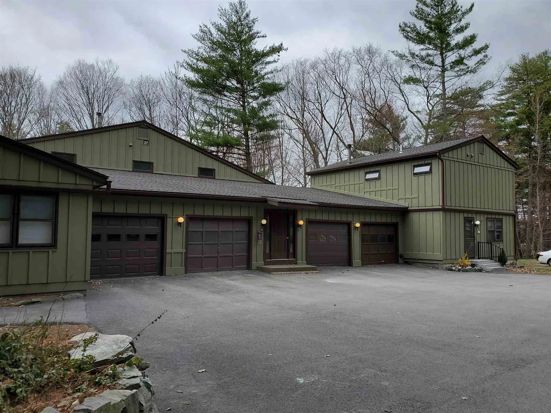 27 Pleasant Street Lebanon NH 03784