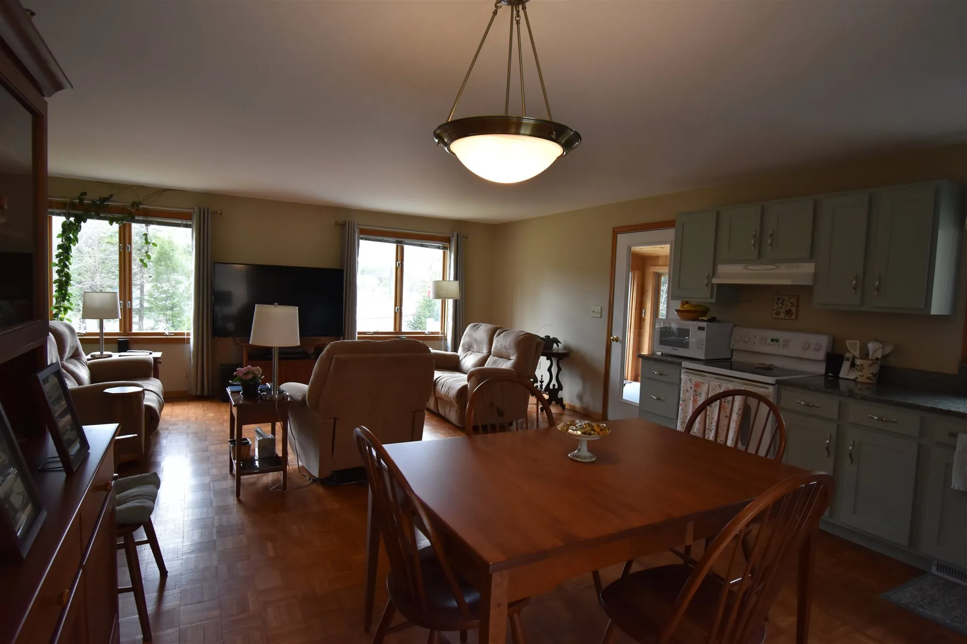 352 & 357 Shaker Boulevard Enfield NH 03748