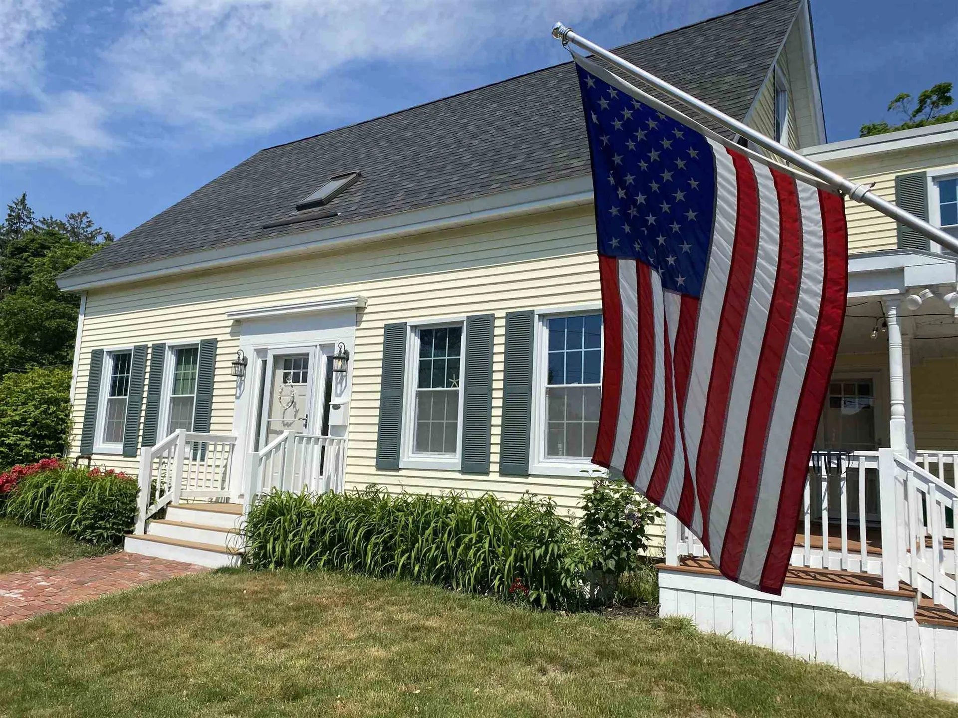 897 Woodbury Avenue Portsmouth NH 03801