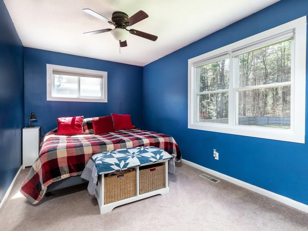 89 Woodcrest Circle Milton VT 05468