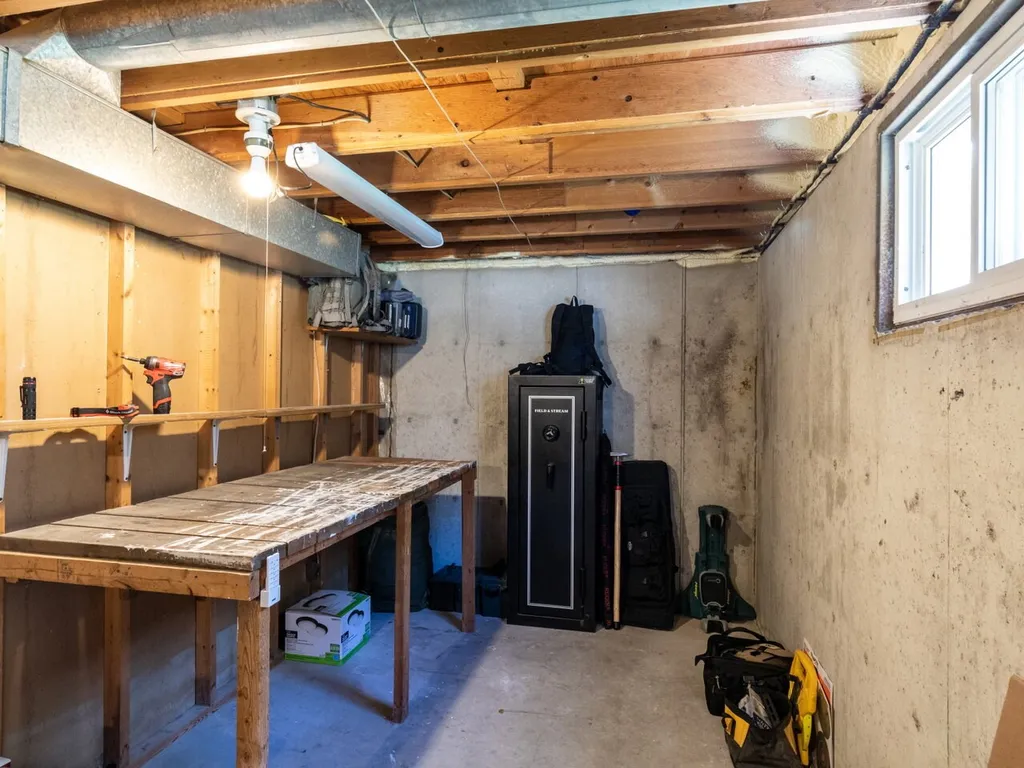 89 Woodcrest Circle Milton VT 05468