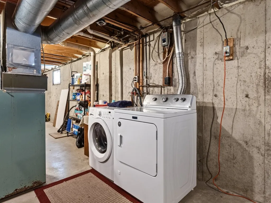 89 Woodcrest Circle Milton VT 05468