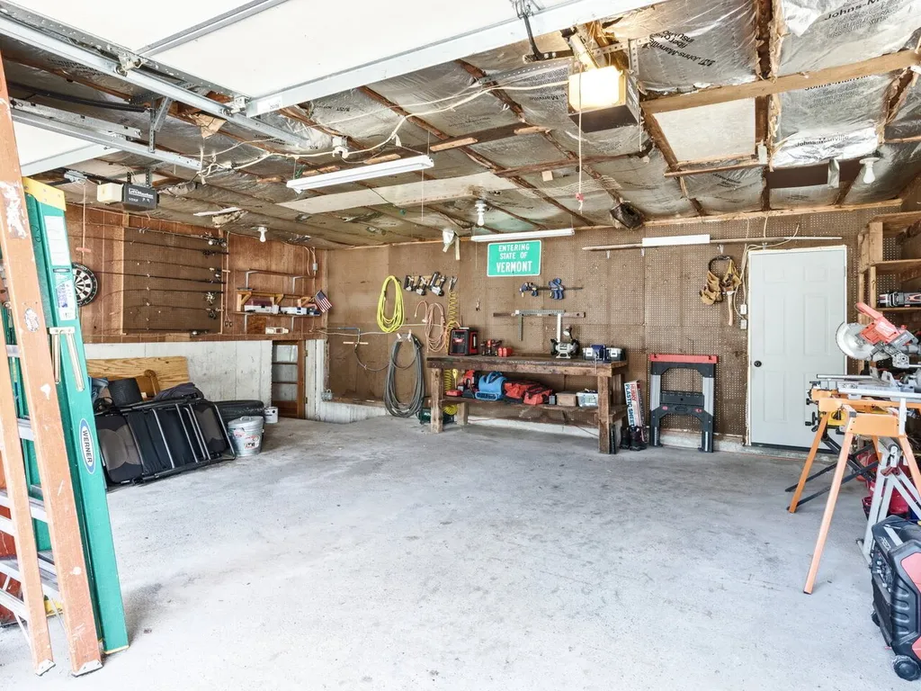 89 Woodcrest Circle Milton VT 05468