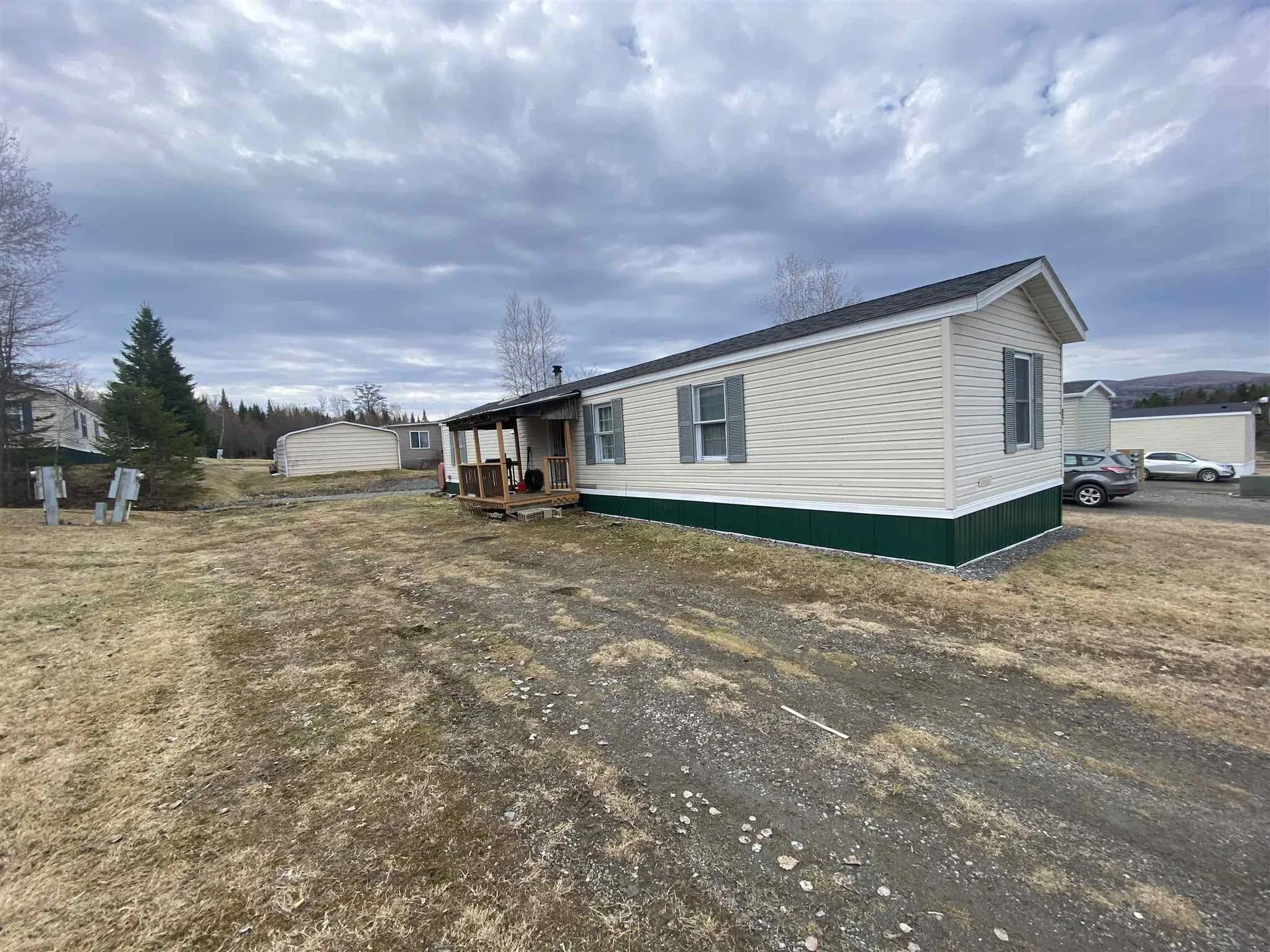 18 Middle Street Stewartstown NH 03597