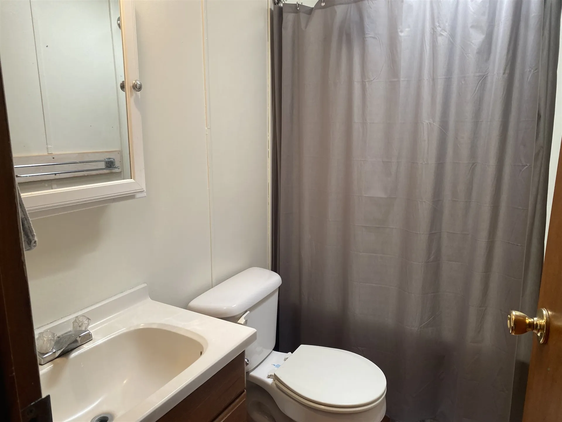 18 Middle Street Stewartstown NH 03597