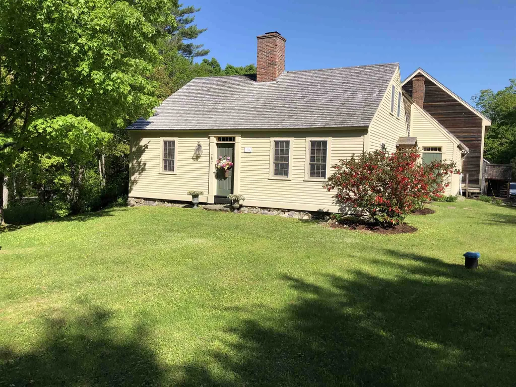 752 Murray Hill Road Hill NH 03243