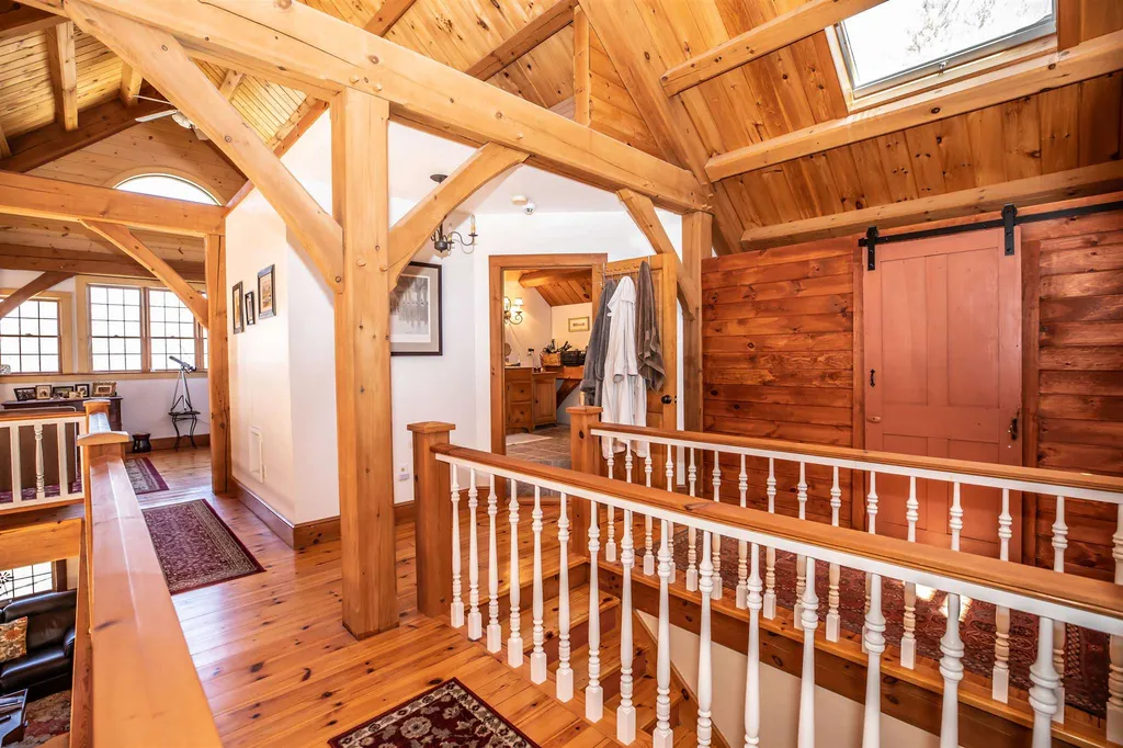 752 Murray Hill Road Hill NH 03243