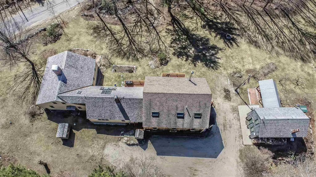 752 Murray Hill Road Hill NH 03243