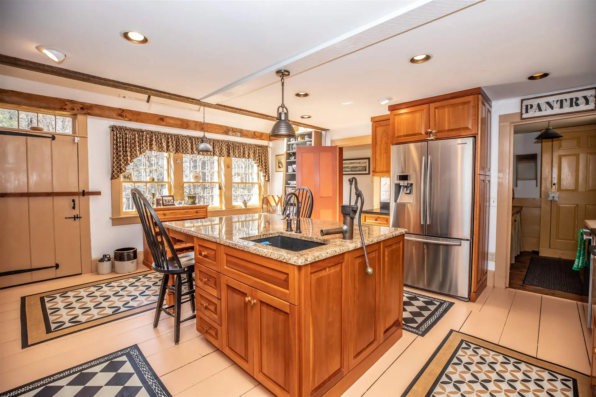 752 Murray Hill Road Hill NH 03243