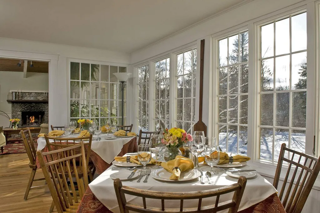 54 Red Clover Lane Mendon VT 05701
