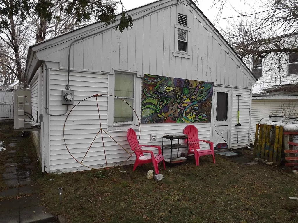 8 Canaan Street Canaan NH 03741