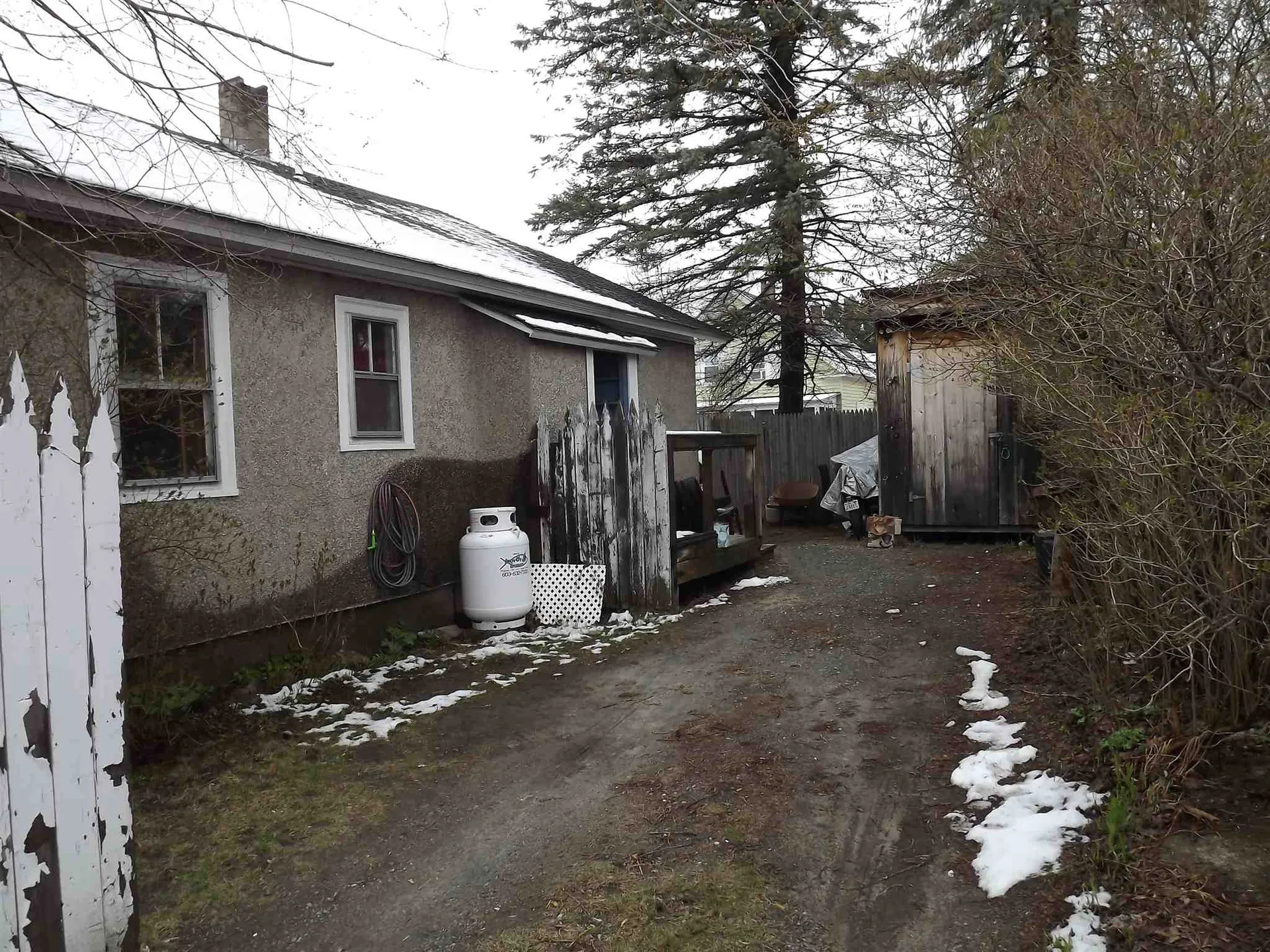 8 Canaan Street Canaan NH 03741