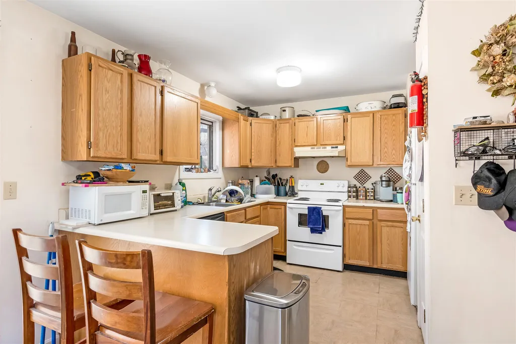 386-388 Marble Island Road Colchester VT 05446