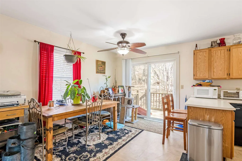 386-388 Marble Island Road Colchester VT 05446