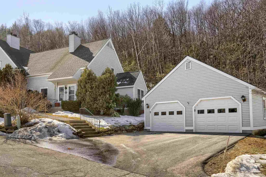 18a Apple Tree Drive Goffstown NH 03045