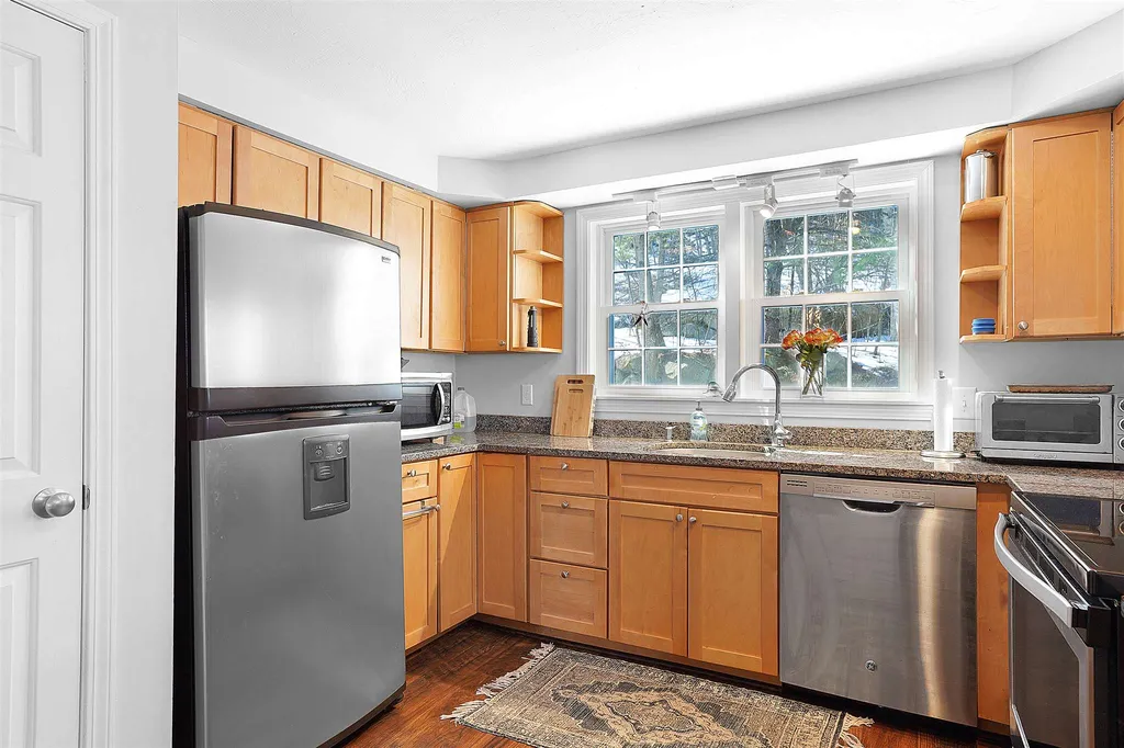 18a Apple Tree Drive Goffstown NH 03045