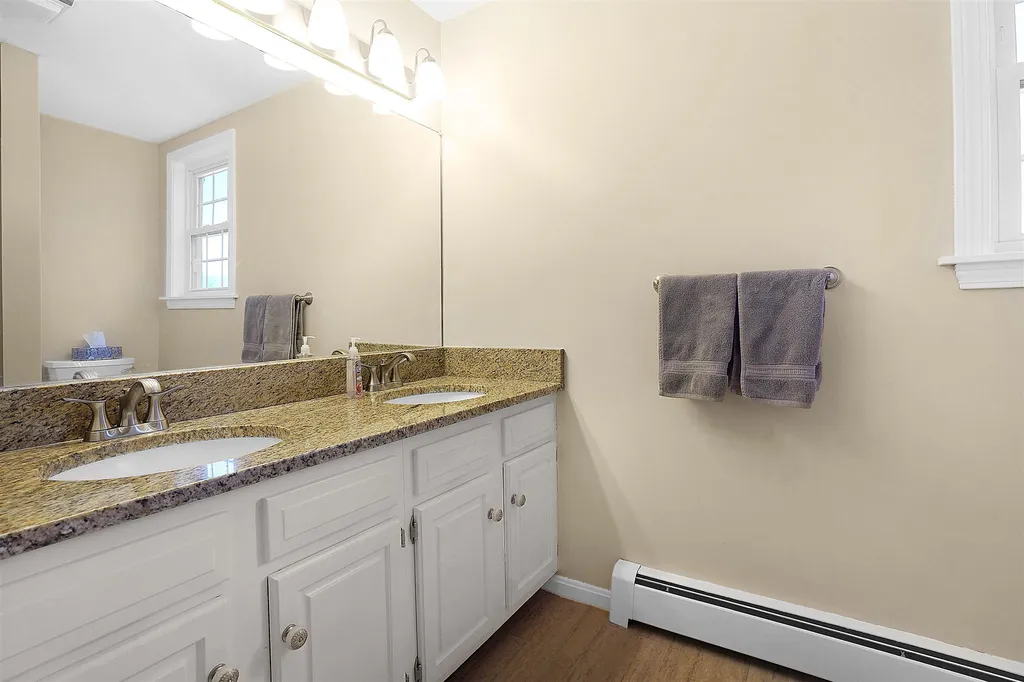 18a Apple Tree Drive Goffstown NH 03045