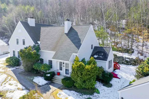18a Apple Tree Drive Goffstown NH 03045