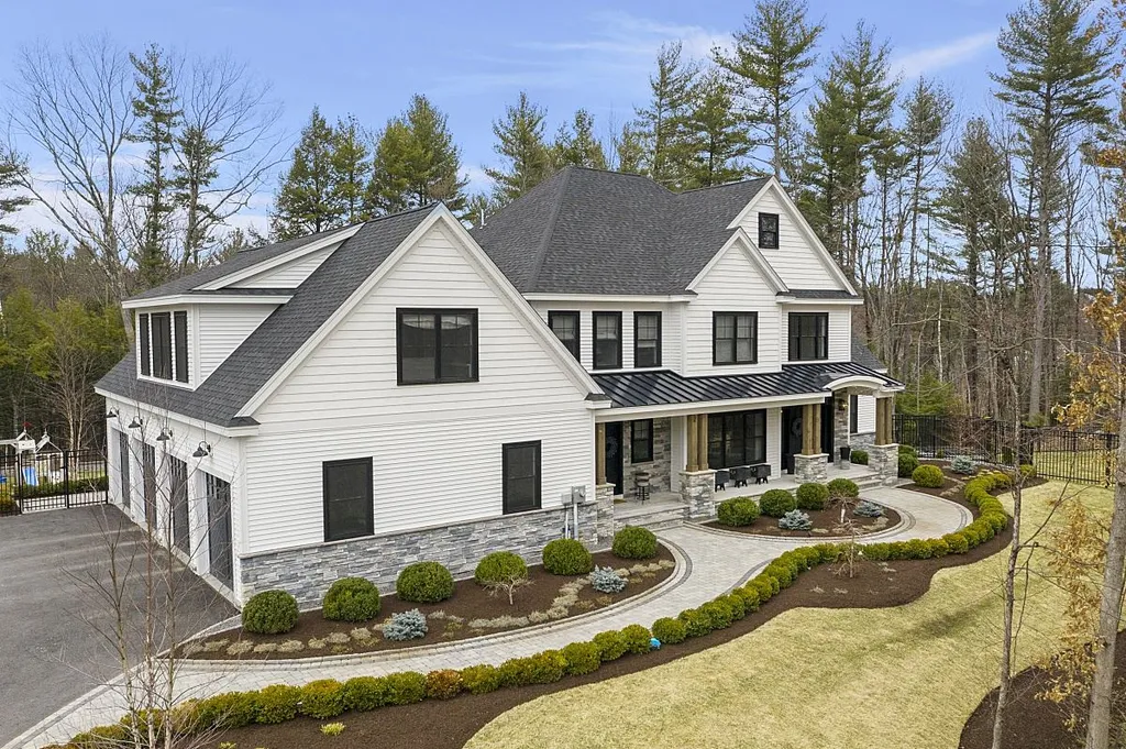 20 Ludlow Road Windham NH 03087