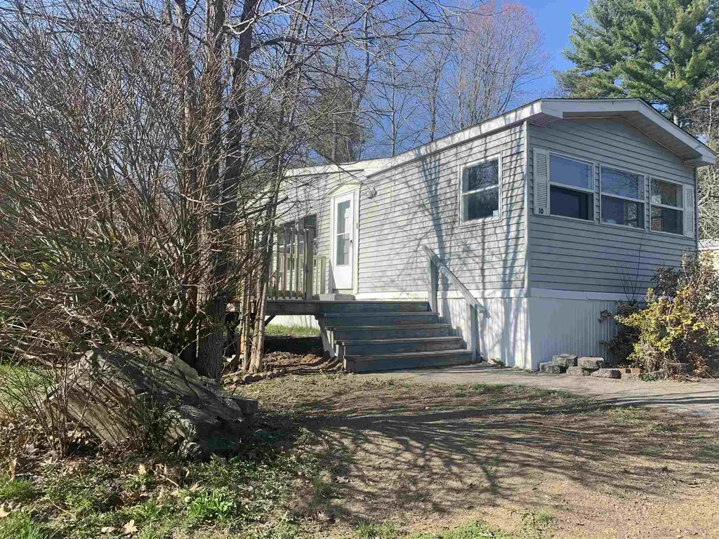 10 Heritage Drive Eliot ME 03903