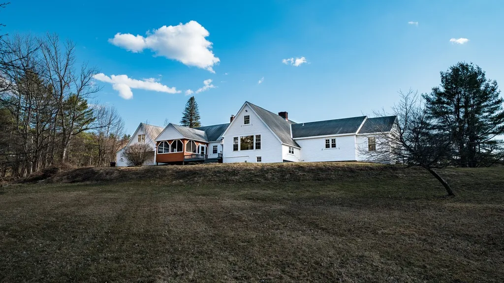 594 Hanover Center Road Hanover NH 03755