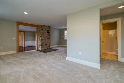 594 Hanover Center Road Hanover NH 03755