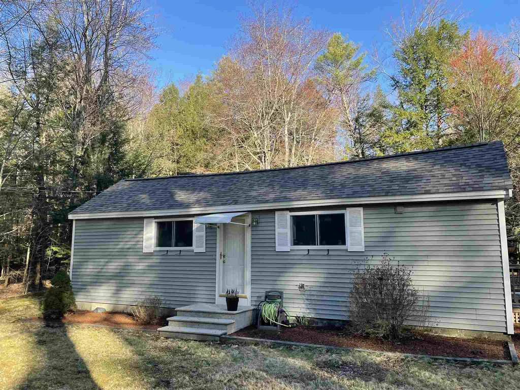42 Baboosic Lake Road Amherst NH 03031