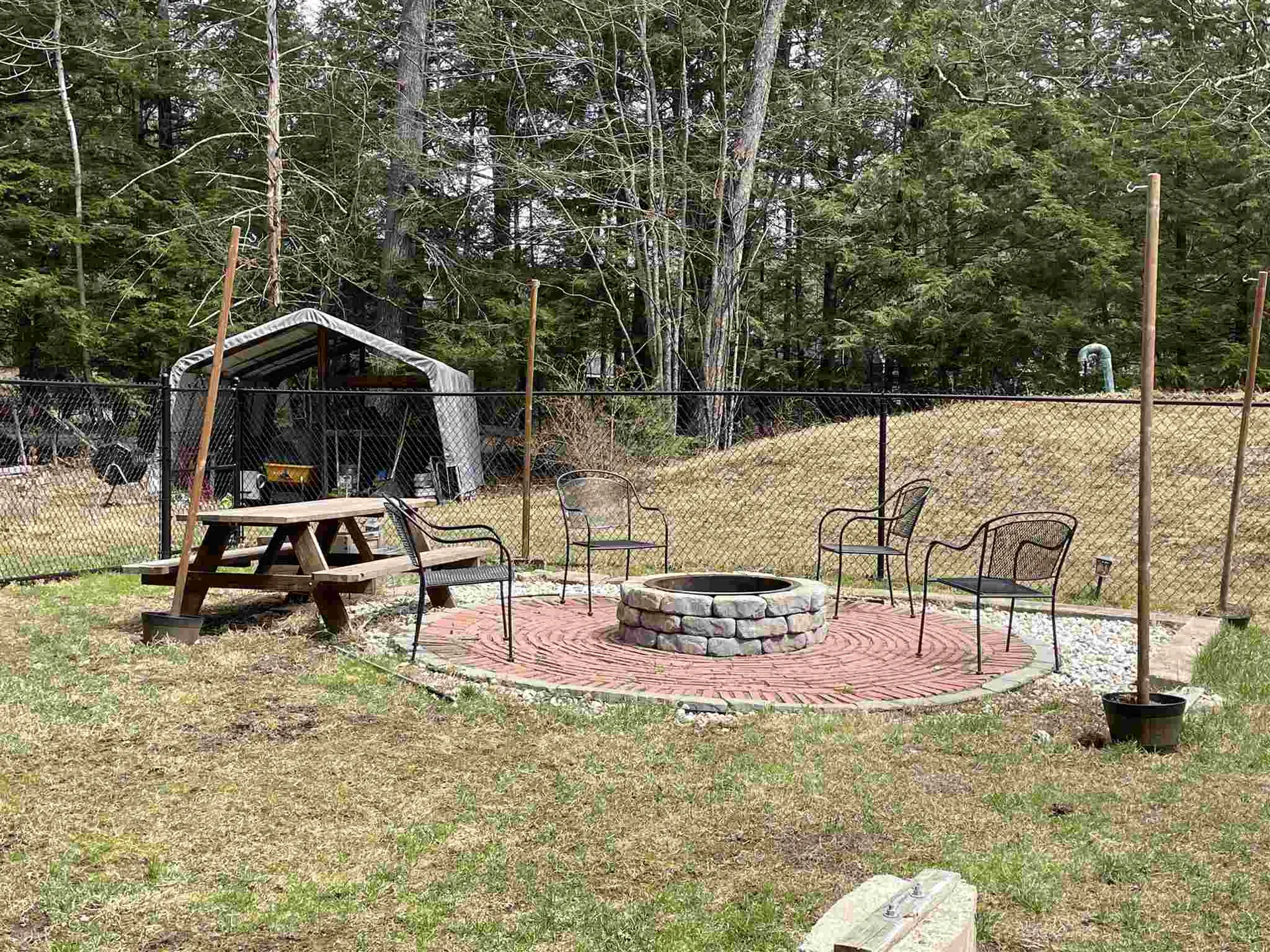42 Baboosic Lake Road Amherst NH 03031