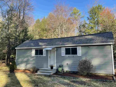 42 Baboosic Lake Road Amherst NH 03031