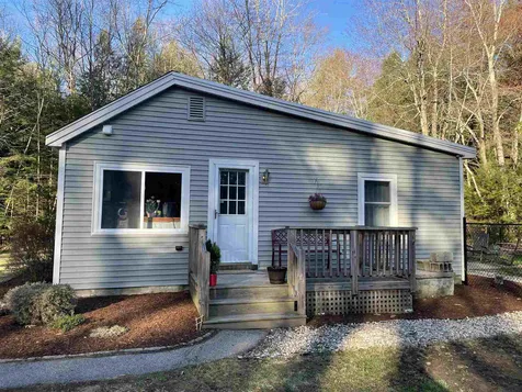 42 Baboosic Lake Road Amherst NH 03031