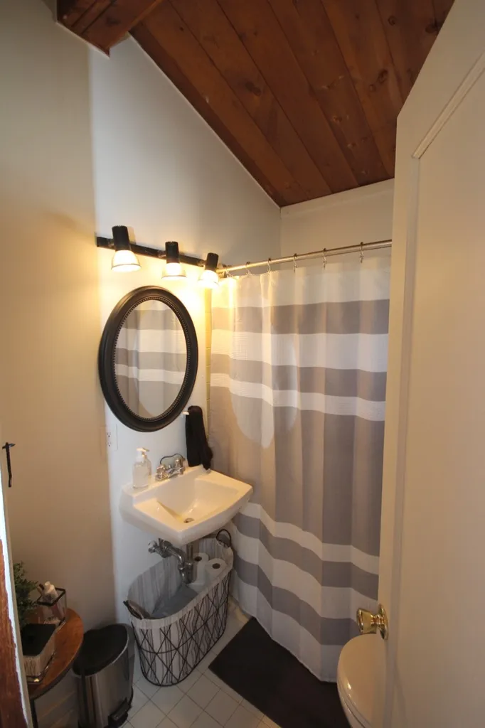 53 Mace Hill Road Hartland VT 05048