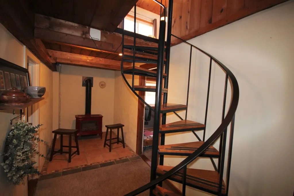 53 Mace Hill Road Hartland VT 05048