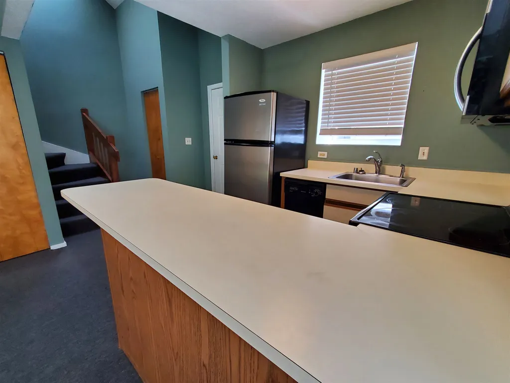 26 Marsten Lane Enfield NH 03748