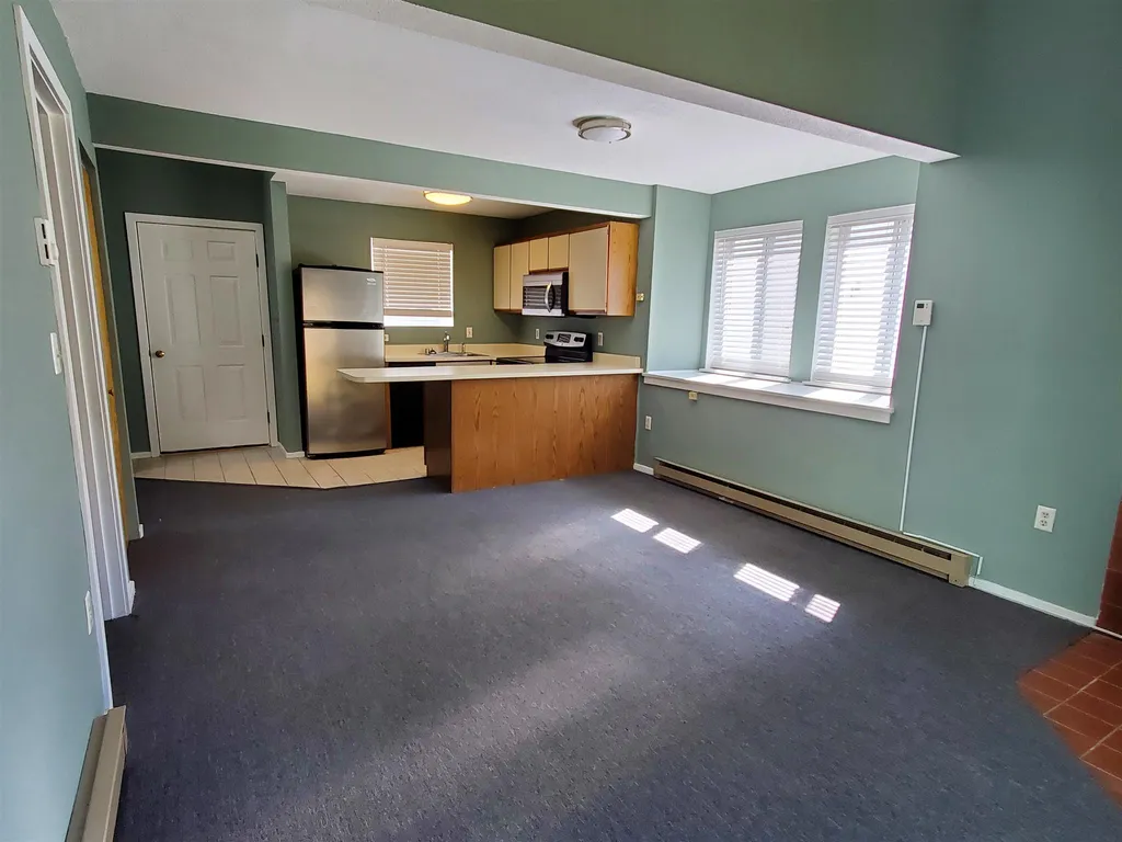 26 Marsten Lane Enfield NH 03748