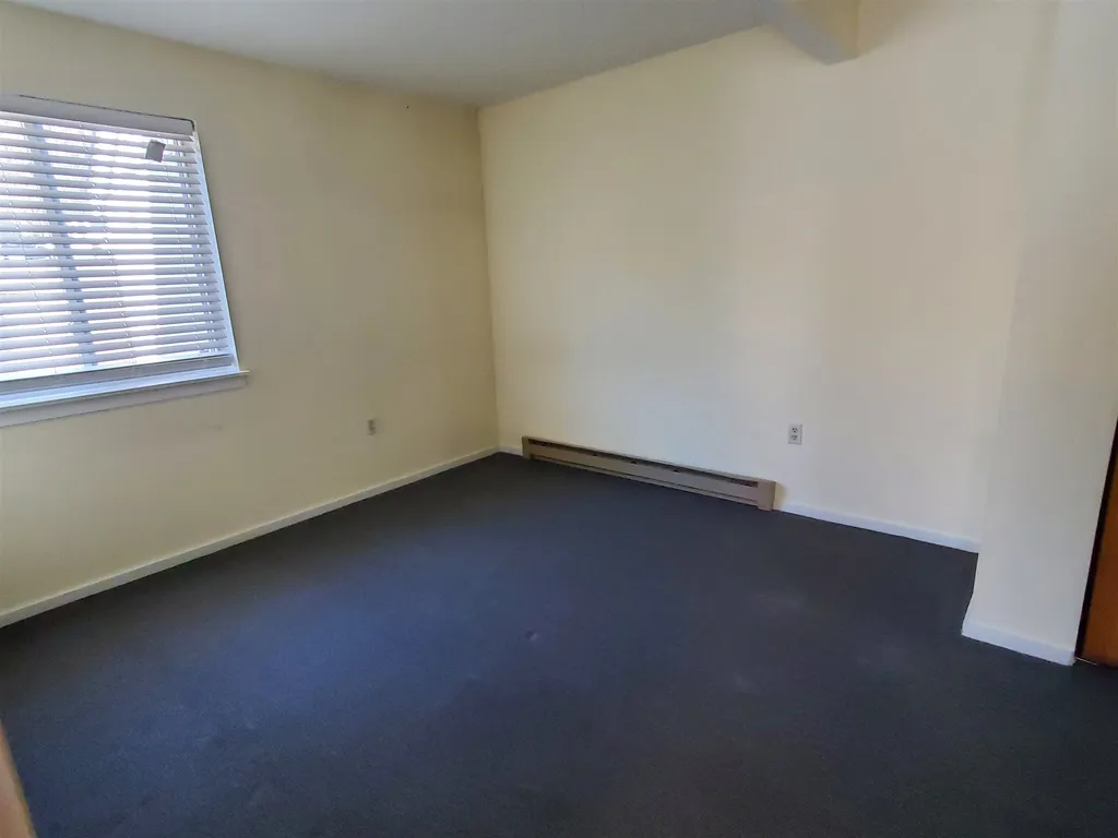26 Marsten Lane Enfield NH 03748