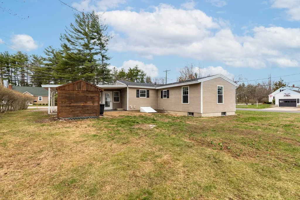 126 Back River Road Dover NH 03820