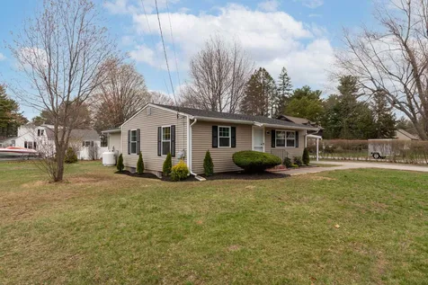 126 Back River Road Dover NH 03820