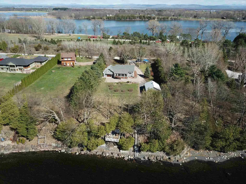 20 Point Of Tongue Alburgh VT 05440
