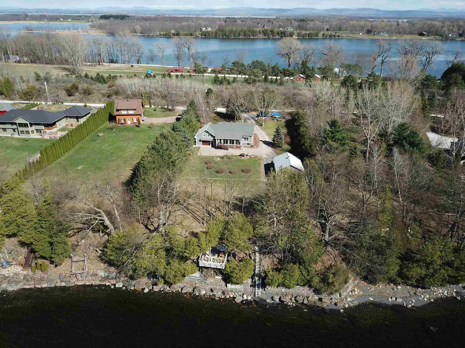 20 Point Of Tongue Alburgh VT 05440