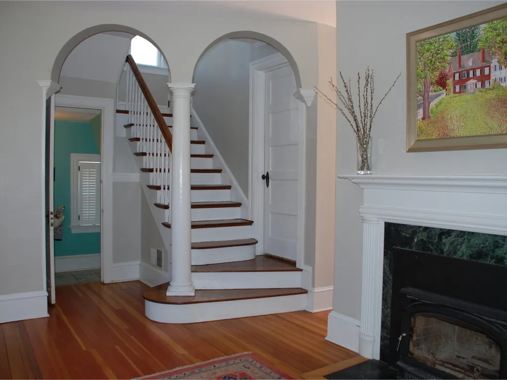 55 Cliff Street Burlington VT 05401