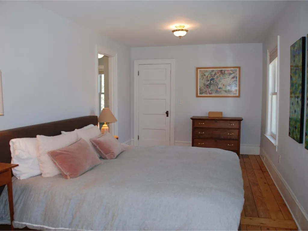 55 Cliff Street Burlington VT 05401