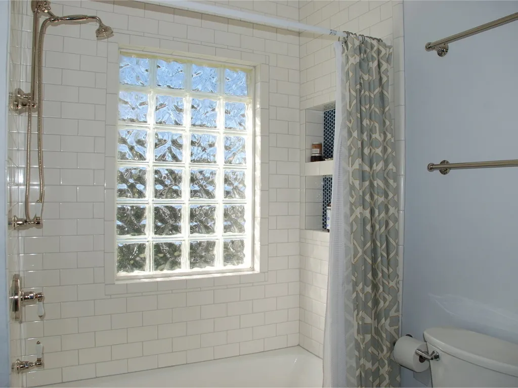 55 Cliff Street Burlington VT 05401
