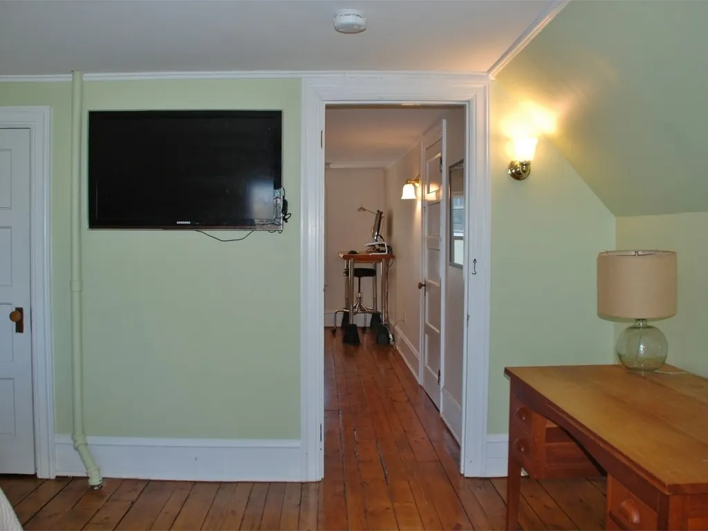 55 Cliff Street Burlington VT 05401