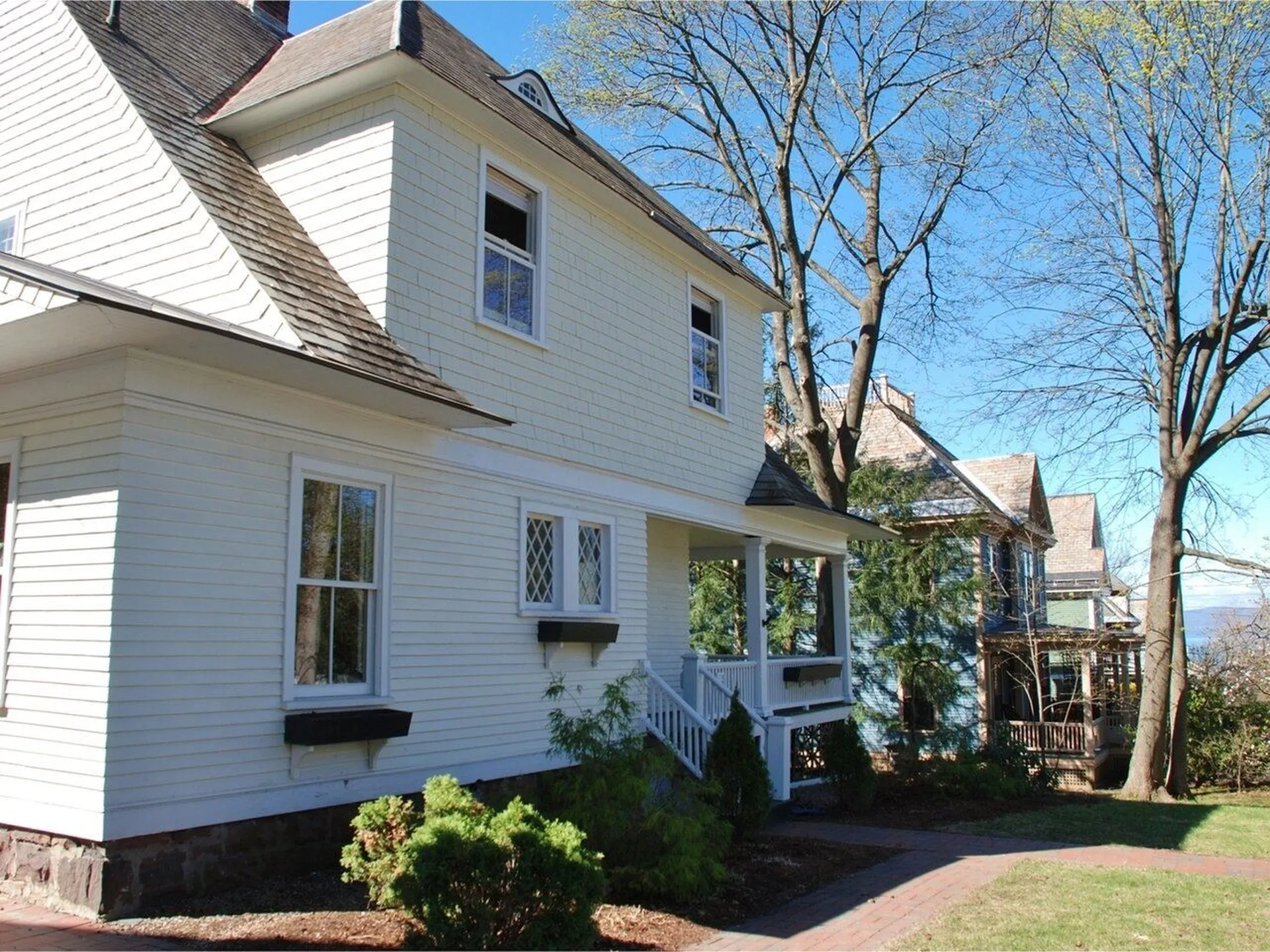 55 Cliff Street Burlington VT 05401