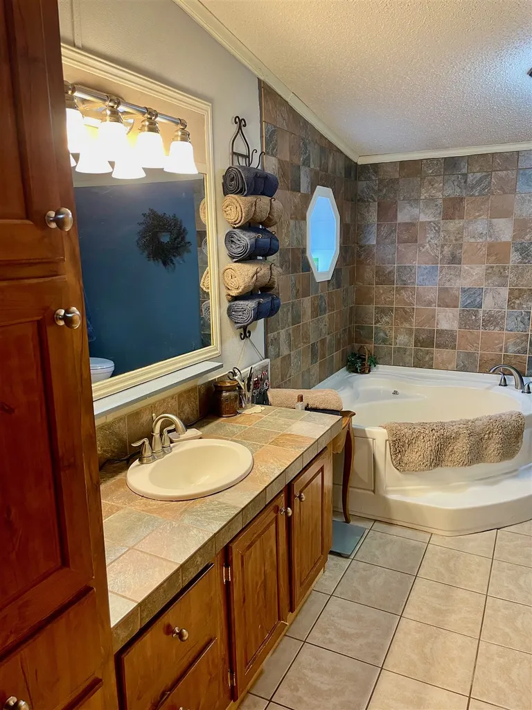 352 Hall Stream Road Canaan VT 05902