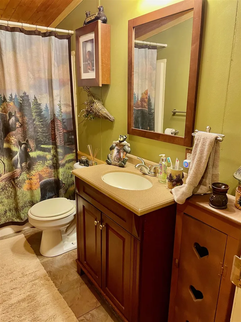 352 Hall Stream Road Canaan VT 05902