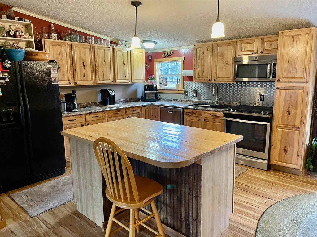 352 Hall Stream Road Canaan VT 05902